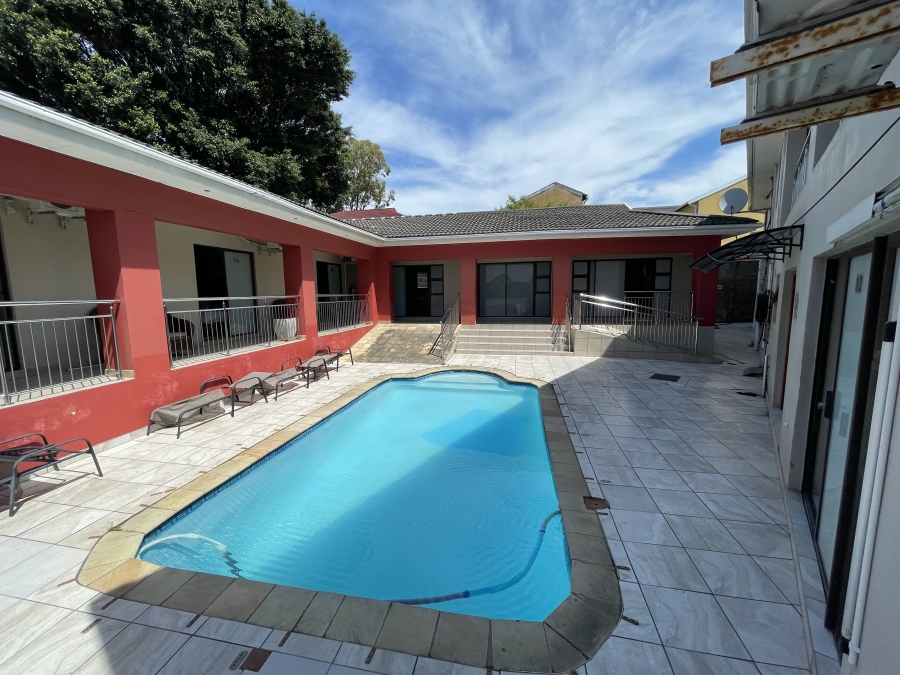 24 Bedroom Property for Sale in Amalinda Eastern Cape